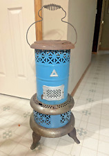 VINTAGE BLUE PORCELAIN PERFECTION SMOKELESS OIL HEATER,USA OLD PERFECTION HEATER picture