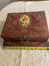 LATE 1800S VICTORIAN MUSIC BOX PHOTO ALBUM/WORKING N SOME ORIGINAL PHOTOS picture