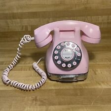 Vintage PF Products Classic Phone III LW 1252 Flash Redial Pink Color picture