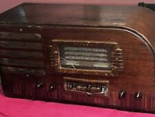 vintage GE GENERAL ELECTRIC G-61 TABLETOP RADIO:   WOOD SHELL & BAKELITE TRIM picture