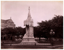 India, Bombay, Queen's Statue Vintage Albumen Print Albumin Print picture