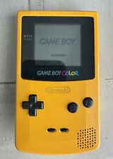 VERY NICE YELLOW NINTENDO GAME BOY COLOR CONSULE (TESTED AND WORKS GREAT) picture