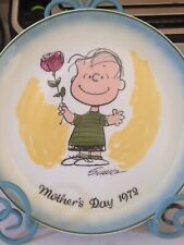 Vintage Peanuts Family Collectors Series First Edition Mother’s Day 1972 Plate picture