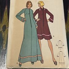 Vintage 1970s Butterick 5742 Lounge Front Zip House Robe Sewing Pattern 12 UNCUT picture