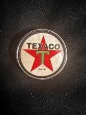 TEXACO GAS AND OIL ROUND LAPEL PIN - TIE TAC - SHIRT - HAT - 1