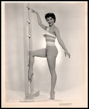 HOLLYWOOD BEAUTY LISA GAYE 1957 STUNNING PORTRAIT CHEESECAKE MGM Photo 200 picture
