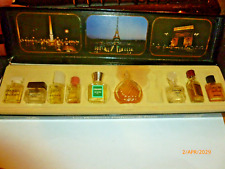 Vintage Les Meilleurs Parfums de Paris 10 Bottle Minature Set picture