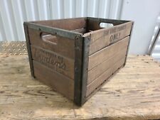 Vintage Borden's Wood & Steel Milk Crate 25 Cent Deposit 1-56 picture