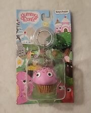 Yummy World Keychain Cupcake W/ Sprinkles Pink Icing Frosting Keyring Brand New picture