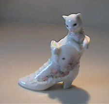 WESTLAND KITTYKATS BONE CHINA FLORAL VICTORIAN SHOE WITH WHITE KITTEN picture
