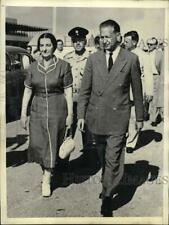 1956 Press Photo UN's Dag Hammarskjold with Golda Meir of Israel in Tel Aviv picture
