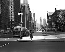 Michigan Avenue, Chicago, Illinois Photograph Transit Bus 1940 8x10 Photo Print picture