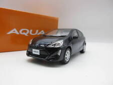 1/30 Toyota Aqua Mid-Term Color Sample Novelty Mini Car Black Mica picture