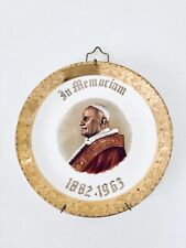 Vintage Sabin Crest-O-Gold 22K Plate St. Pope John XXIII In Memoriam 1882-1963 picture