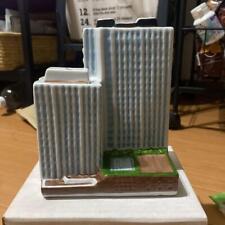 Rare Keio Plaza Hotel Genuine Model Ceramic Piggy Bank Novelty Building Building picture