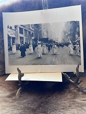Original 1918 antique press photo by wide word photo marching woman picture