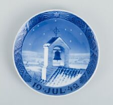 Royal Copenhagen Christmas plate from 1942. picture