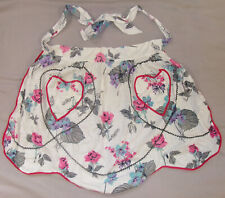 VTG 50S 60s LADIES KITCHEN APRON HANDMADE FLORAL PATTERN HEART POCKETS CUTE picture