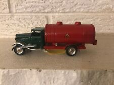 TRIANG MINIC TRI-ANG MINIC L. BROS LONDON GAS TANKER TRUCK Tin Windup Toy w key picture