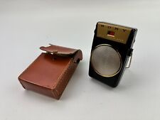 Sony TR-610 Stylish Six Transistor Vintage Pocket Radio W/ Case Tested & Working picture