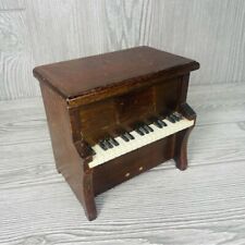 Vintage wooden piano coated set of 6 coaster’s inside a piano shaped box picture