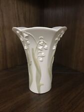Lenox Lily Of The Valley Floral Blossoms Flower Vase EUC ~ Beautiful picture