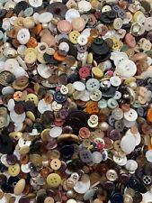 Buttons Lot 300 Mixed Assorted Different Sizes Vintage And New picture