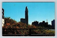 Columbus OH-Ohio Leveque-Lincoln Tower Skyscraper Vintage Souvenir Postcard picture