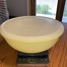 Vintage Tupperware Yellow Mixing Storage Bowl #274-1 w/ #224-7 Lid Great Used Co picture
