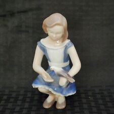 Vintage B&G Bing and Grondhal Porcelain Figurine Girl feeding Dove # 2340 picture