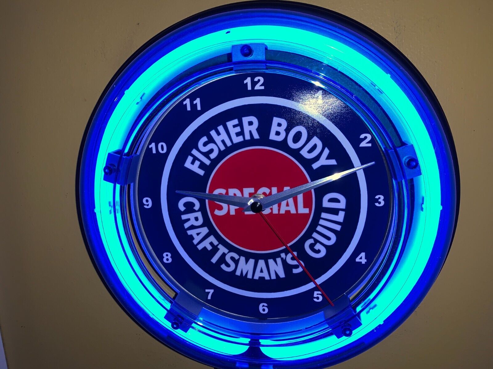Fisher Body Repair Shop Auto Garage Man Cave Neon Wall Clock Advertising Sign