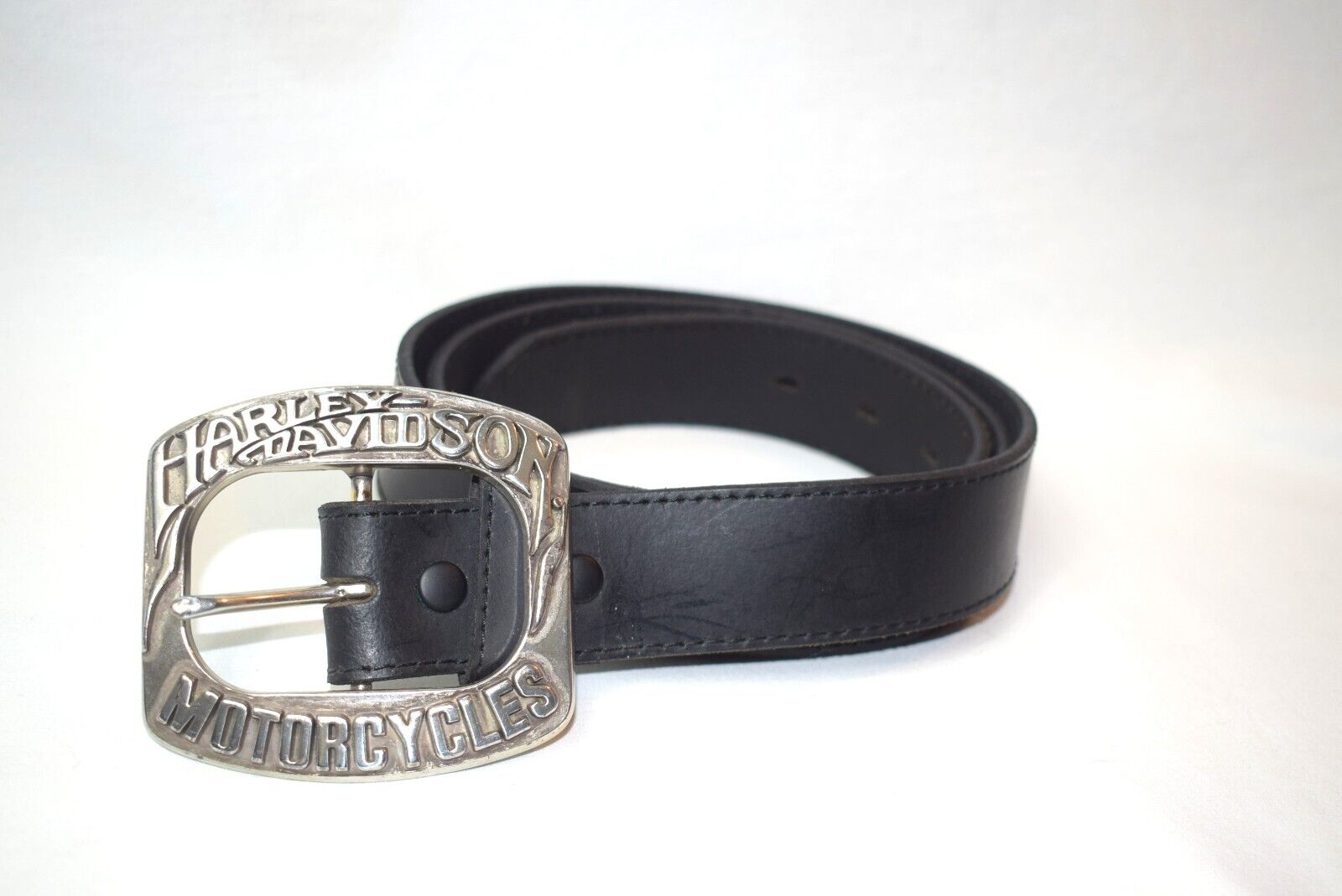 2005 Harley-Davidson Silver Buckle with Black Leather 47 inch Belt