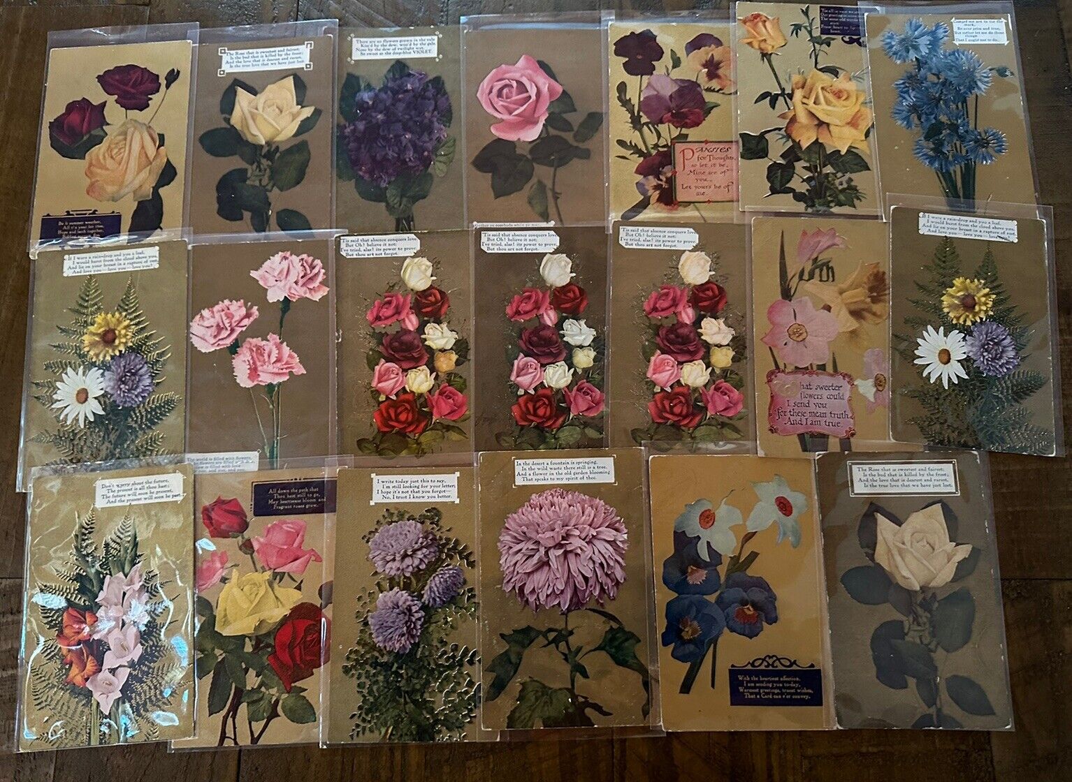 Nice Lot of 20 ~Gold Back Roses & Flowers ~Vintage~Greetings Postcards-k690