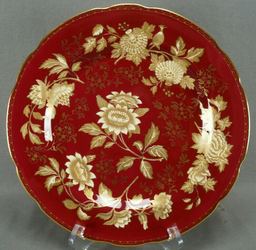 Wedgwood Tonquin Ruby Dark Red & Gold Floral 11 Inch Bone China Dinner Plate C