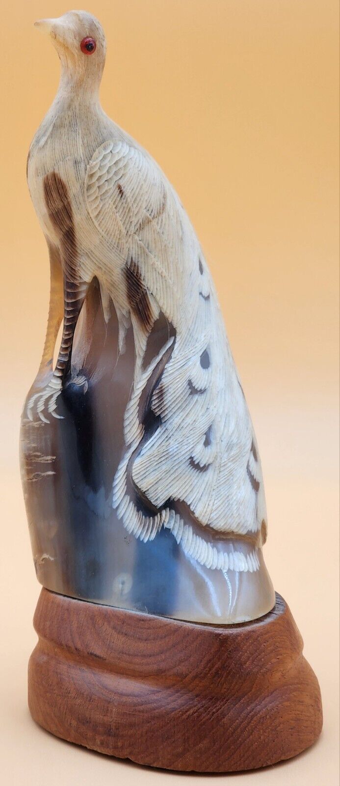 Superbly Hand Carved Horn Elegant Peacock Bird Figure/Sculpture
