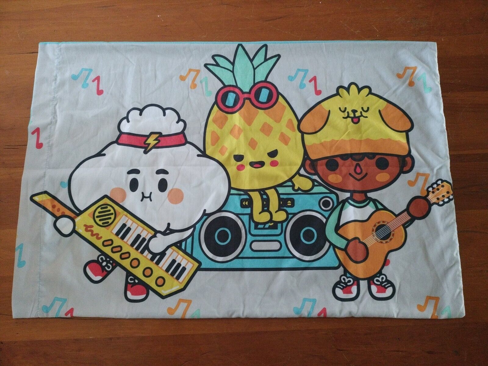 ONLY ONE  ONLINE Toca Boca VERY RARE band Kid Child Pillow Case 29\
