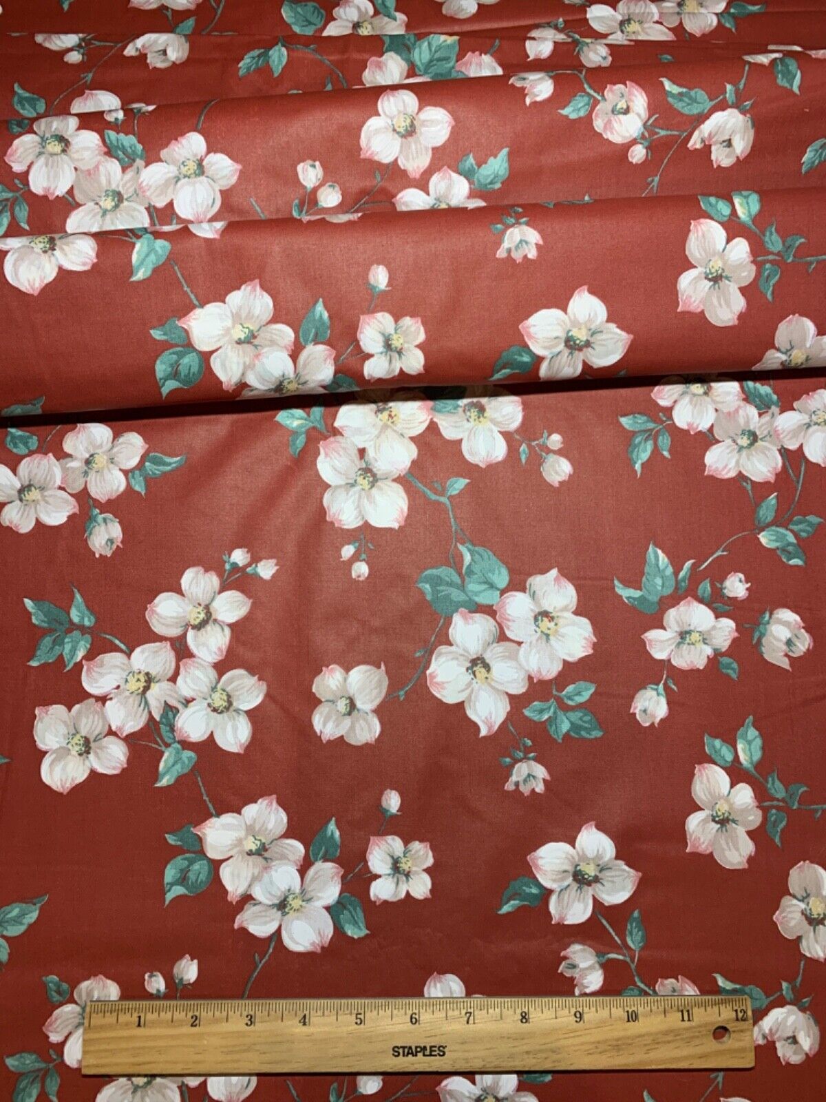 Vintage Cotton Chintz Fabric 50s PRETTY Chic not Shabby Dogwood Blossoms 44w 1yd