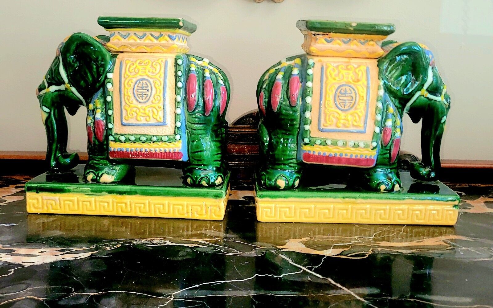 ***Vintage Hand Painted Asian Elephant Bookends ***