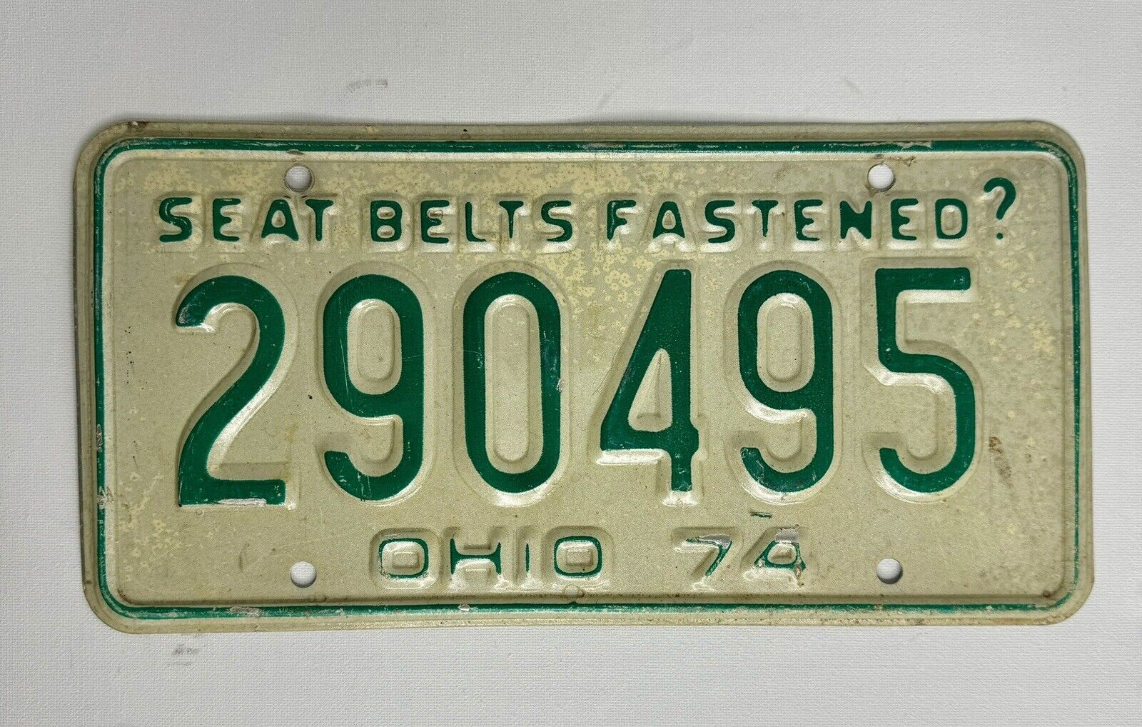 1974 Ohio License Plate 290495 Seat Belts Fastened?