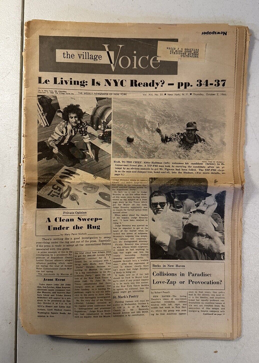 1968 October 3rd The Village Voice Newspaper (B39)
