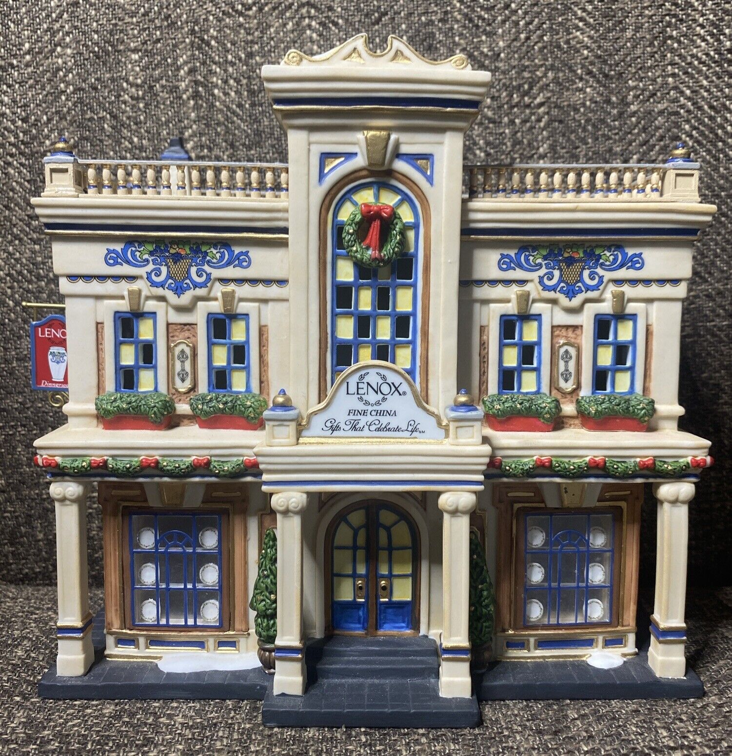 DEPT 56 LENOX CHINA SHOP 59263 Christmas In The City Series Collection Village