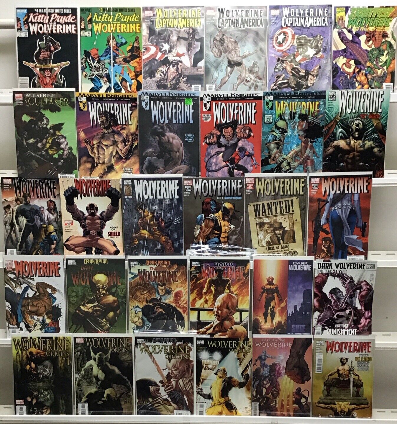 Marvel Comics Wolverine Comic Book Lot Of 30