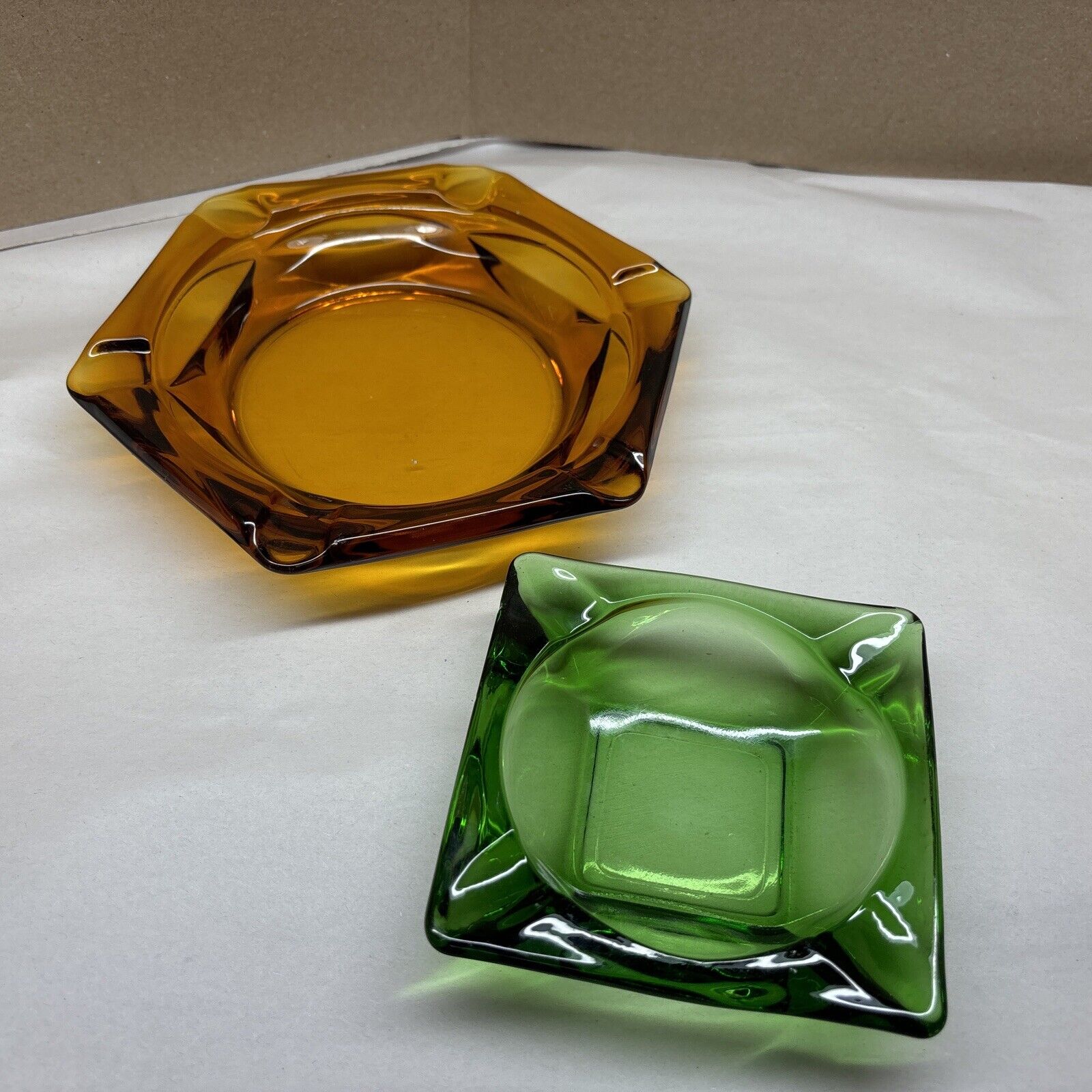 Vintage Emerald Green Glass Ashtray/ Vintage Large Amber Glass Ashtray