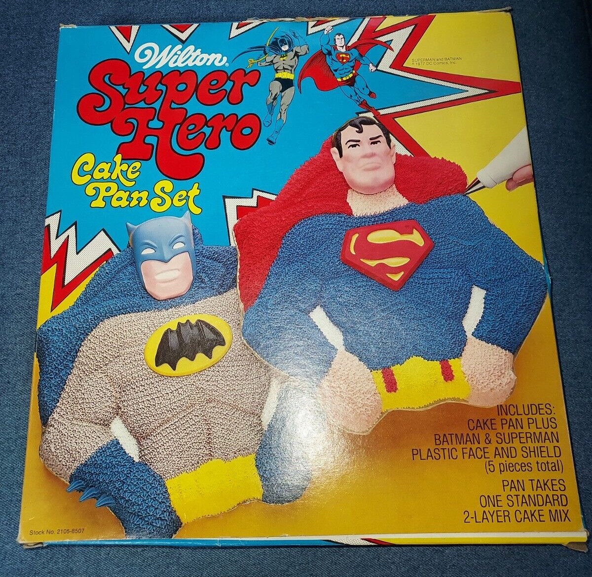 BATMAN - SUPERMAN Vintage Wilton SUPER HERO Cake Pan Mold Set Complete 1977