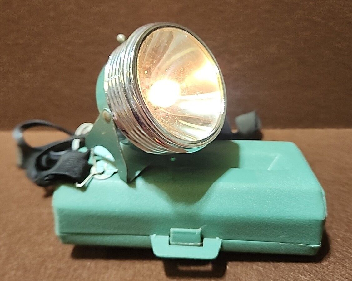 Vintage WORKING Green Justrite Electric Head Lantern 1904 4D Miners Flashlight 