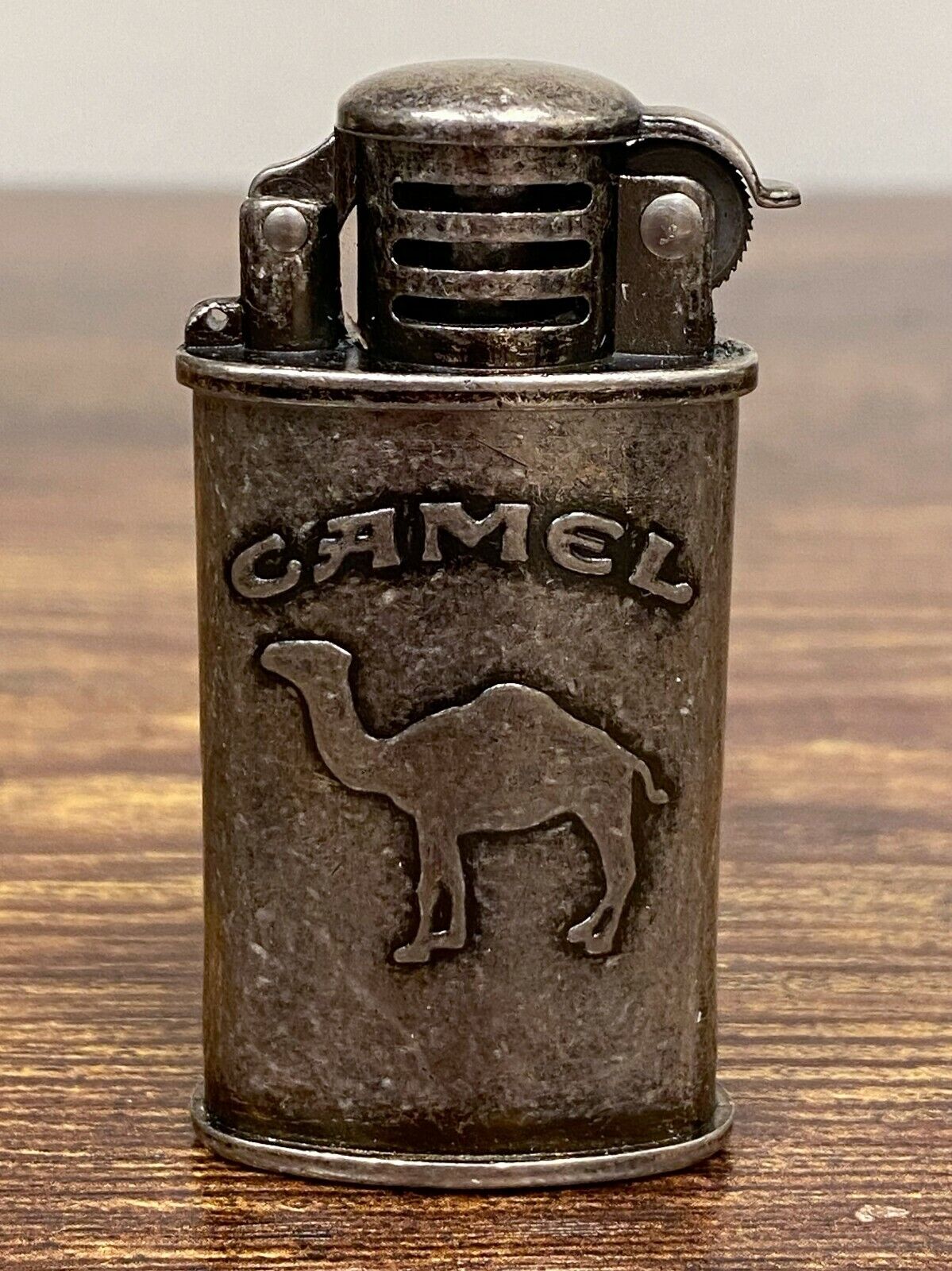 VTG Estate Camel Cigarette Joe Camel Silver Tone Lighter w/ Box 150 