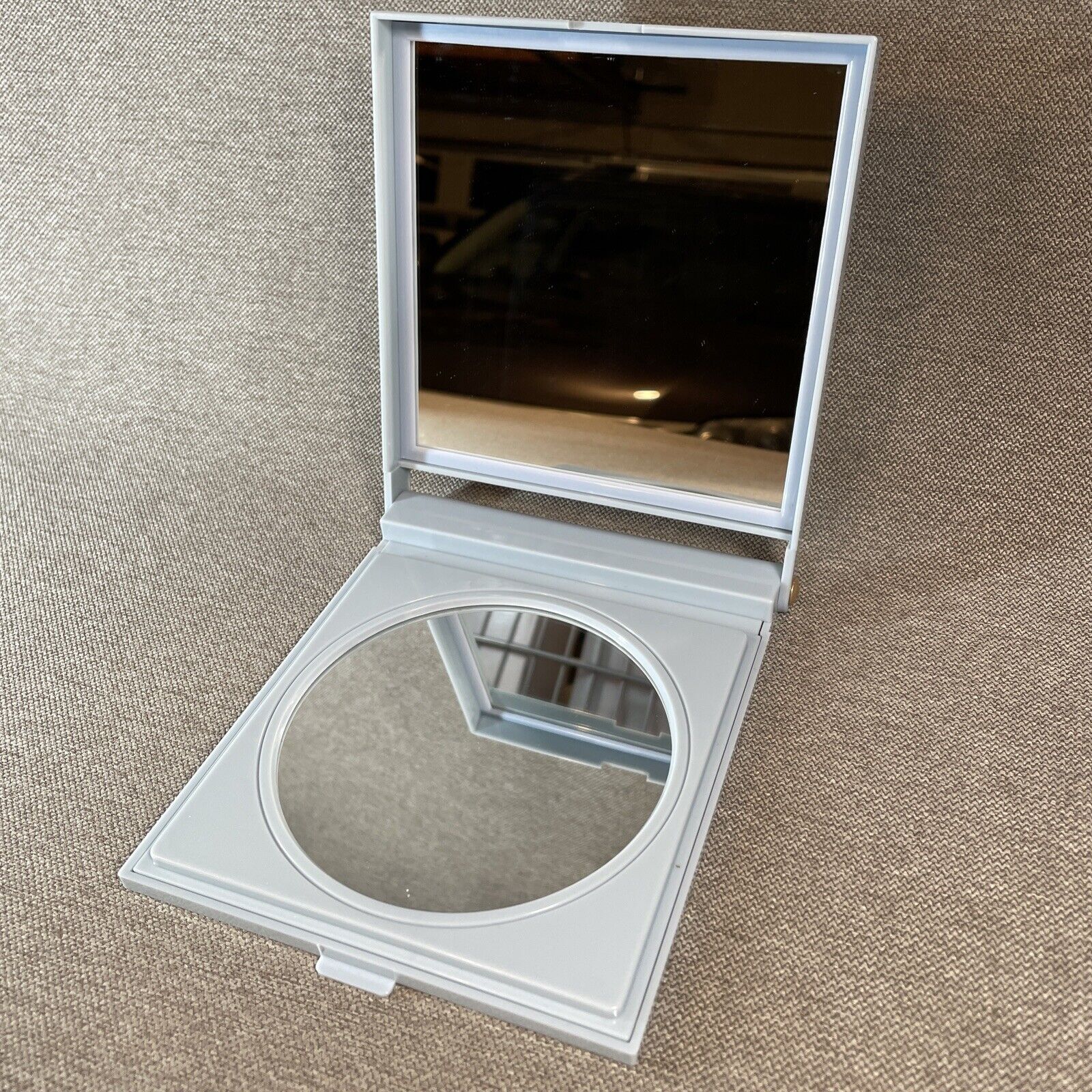 Vtg Amway Artistry Two-Sided Makeup Cosmetic Mirror Hinged Stand Folding Square