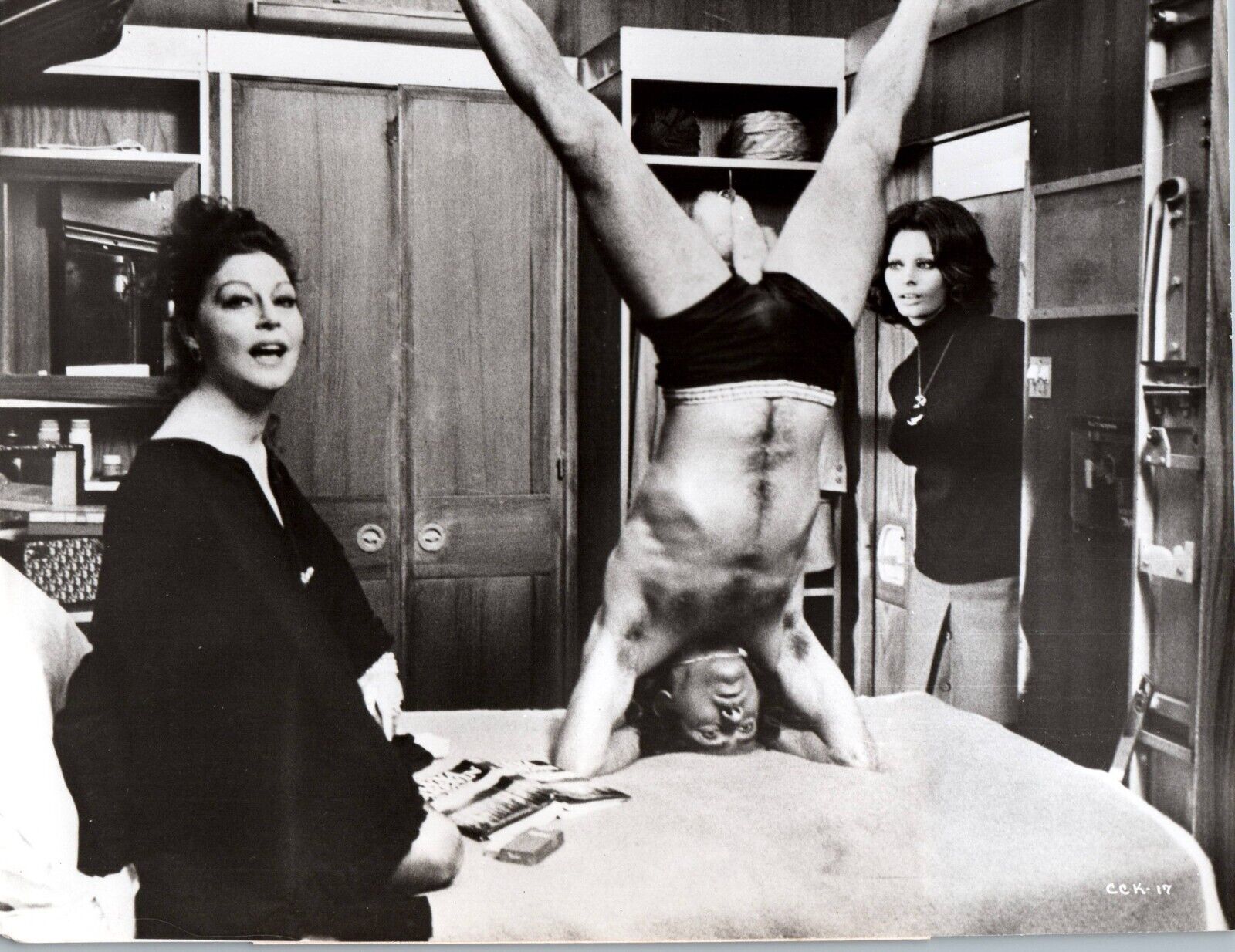 Martin Sheen + Ava Gardner + Sophia Loren Cassandra Crossing (1976) Photo K 352