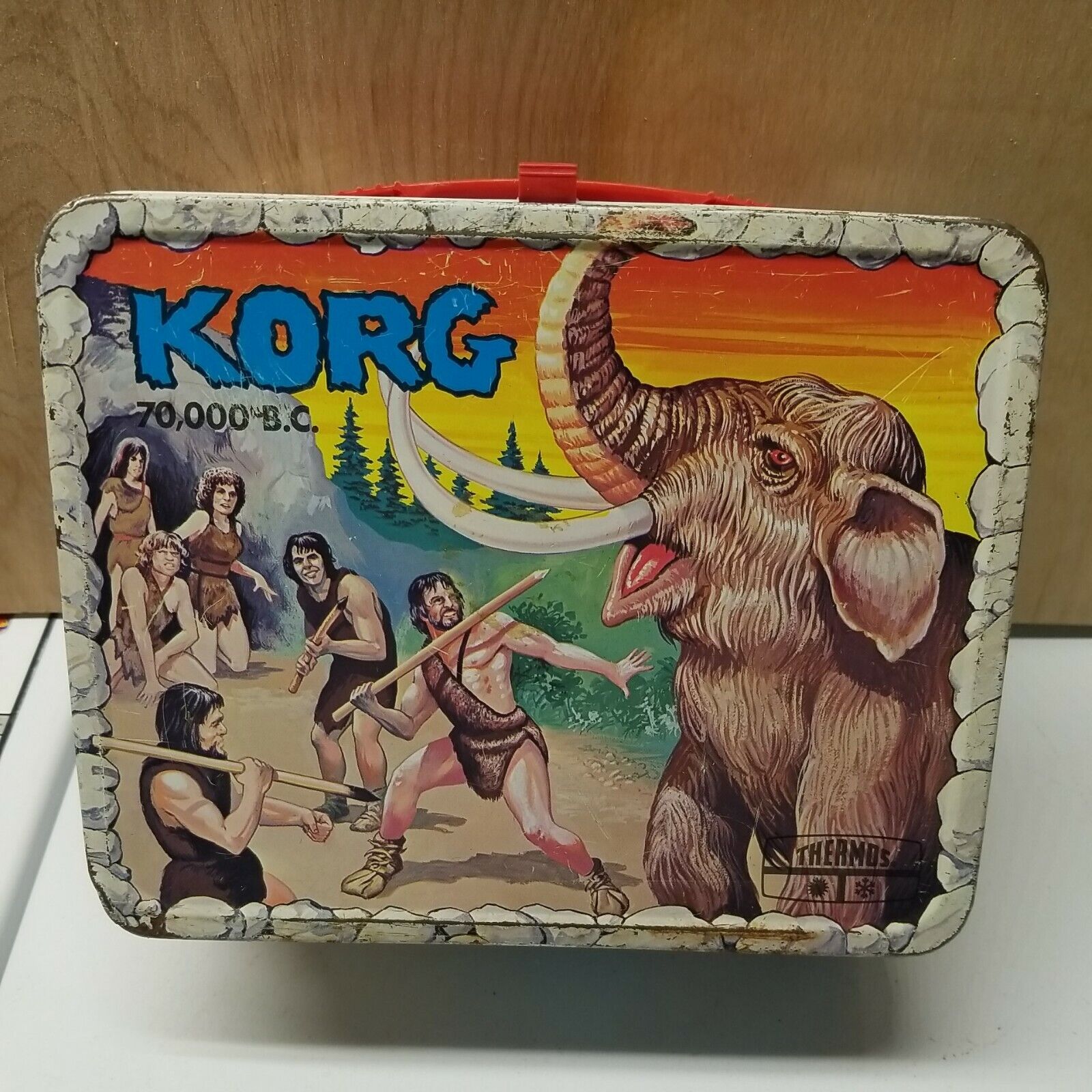 RARE Vintage 1975 Prehistoric Korg 70,000 BC Lunch Box 