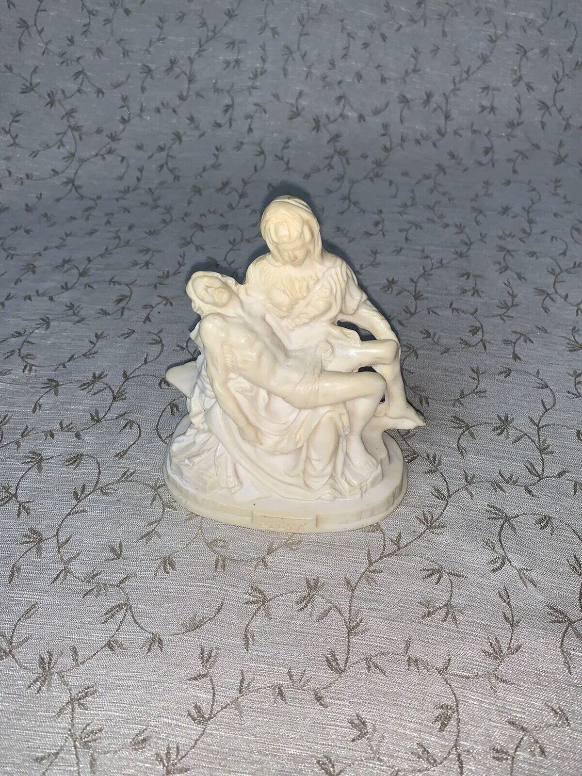 Vtg PIETA Mary Cradling Jesus Sculpture Figurine by A. Santini ITALY 5-inch